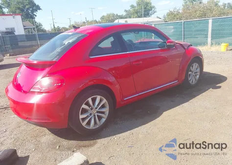 2014 Volkswagen Beetle 2.0L Tdi from USA, damaged, VIN 3VWJL7AT7EM633545